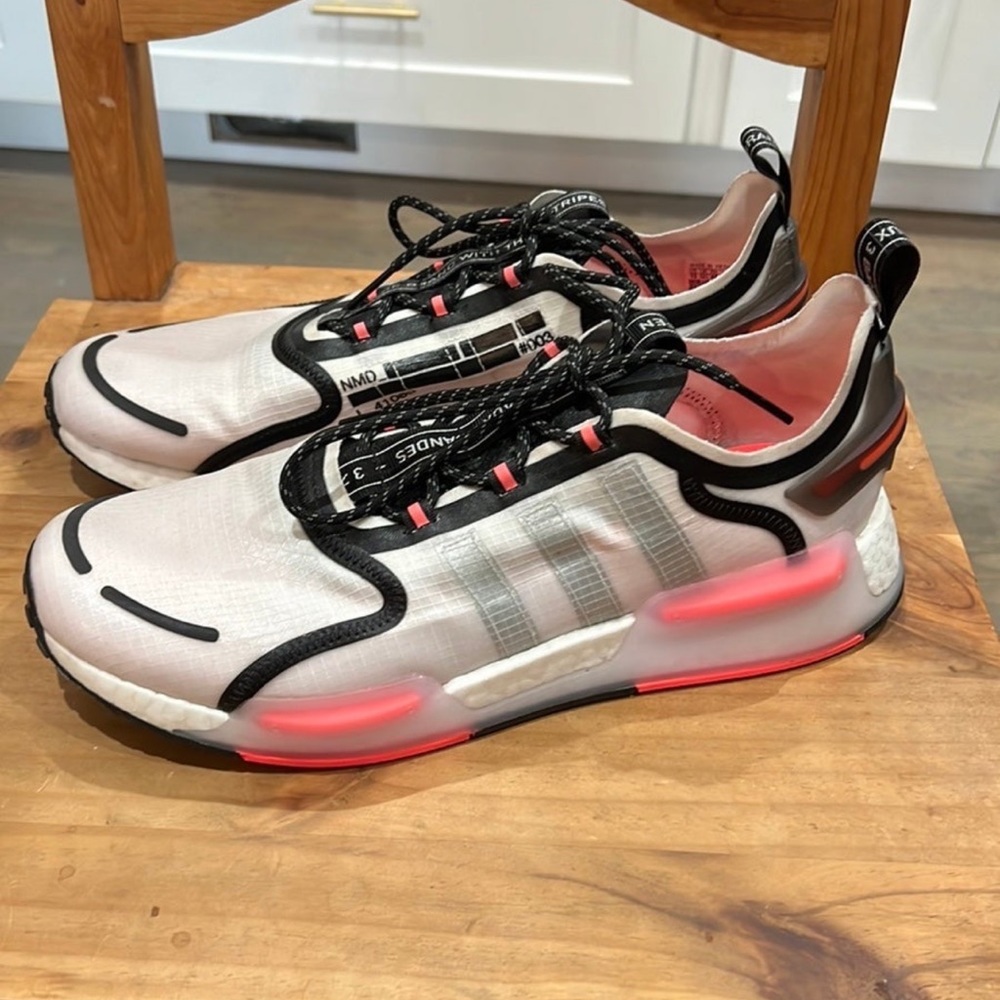Adidas NMD_ R1 V3 GW1860 Cloud White